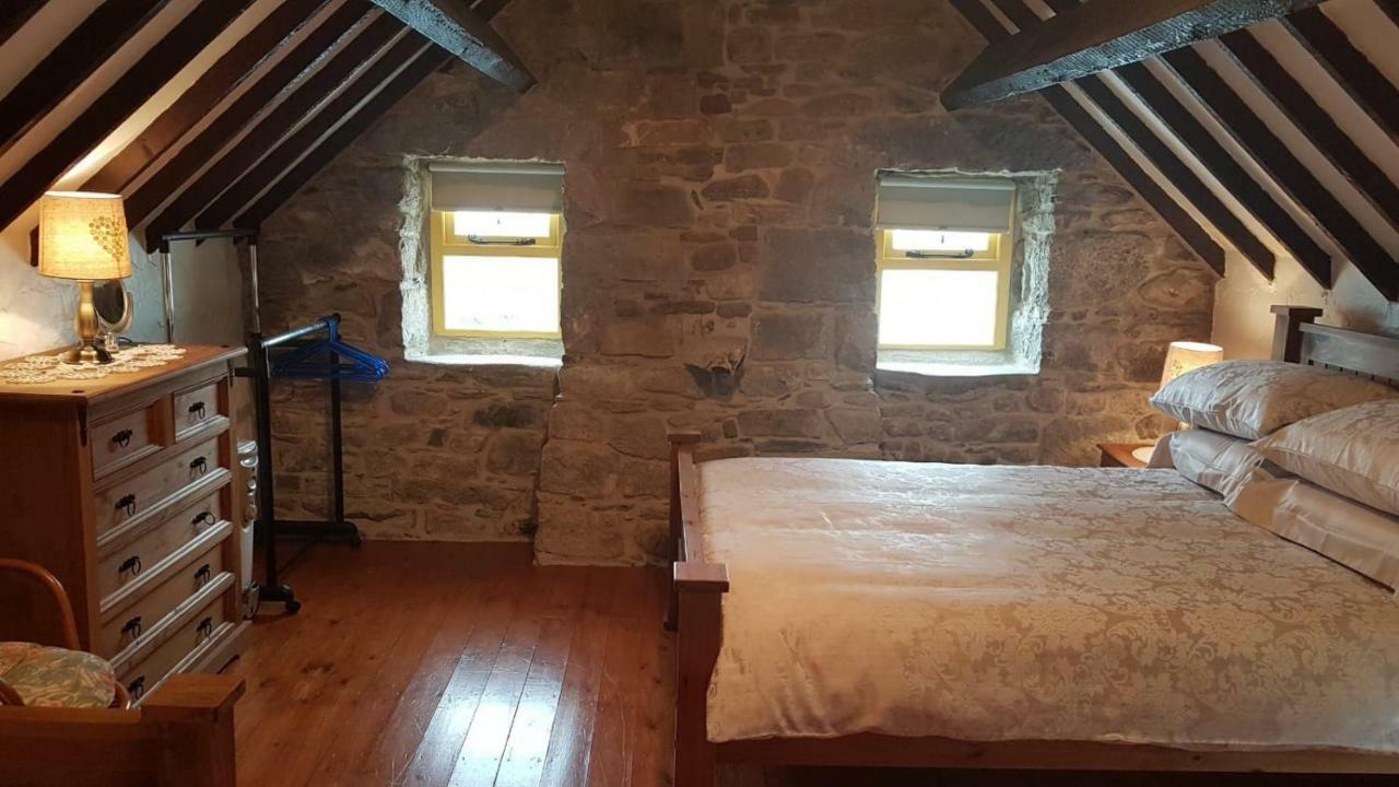 Stunning Views At Ballagh Cottage Newcastle Newcastle  Eksteriør bilde